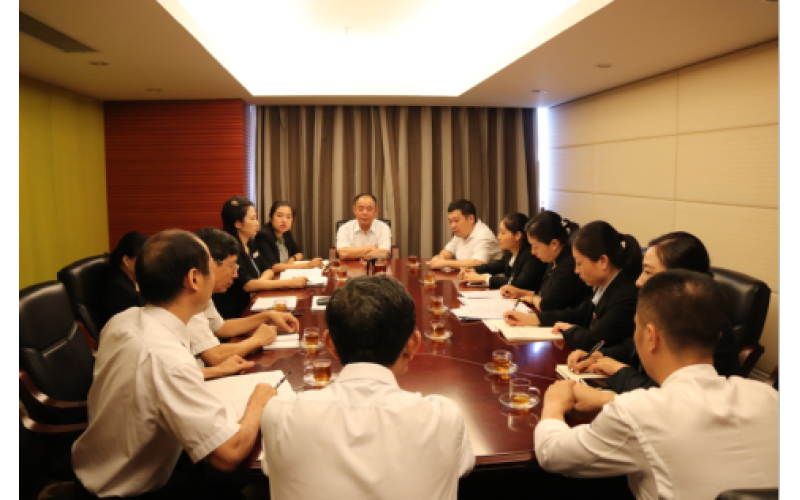 海南大酒店召开“勇当先锋做好表率”专题活动动员部署会