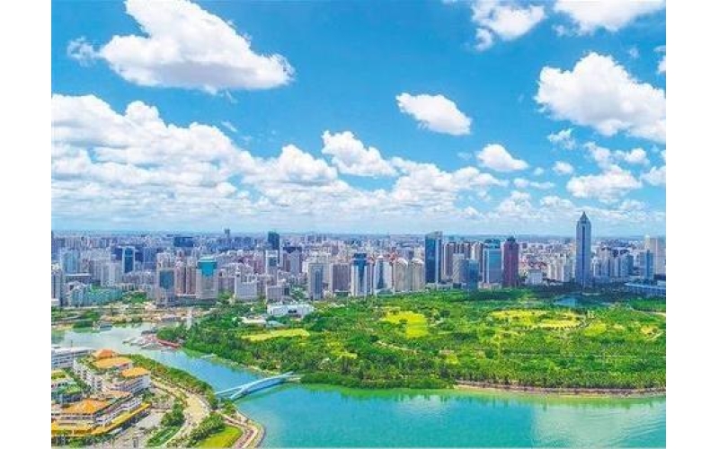 海南联合资产管理有限公司公开选聘法律顾问团公告